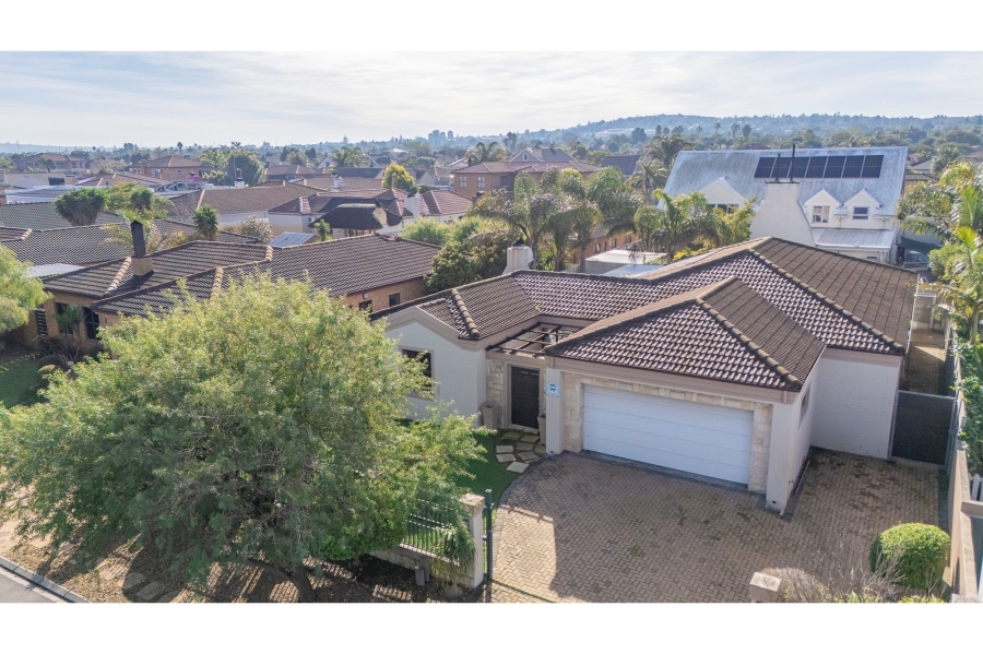 4 Bedroom Property for Sale in Sonkring Western Cape